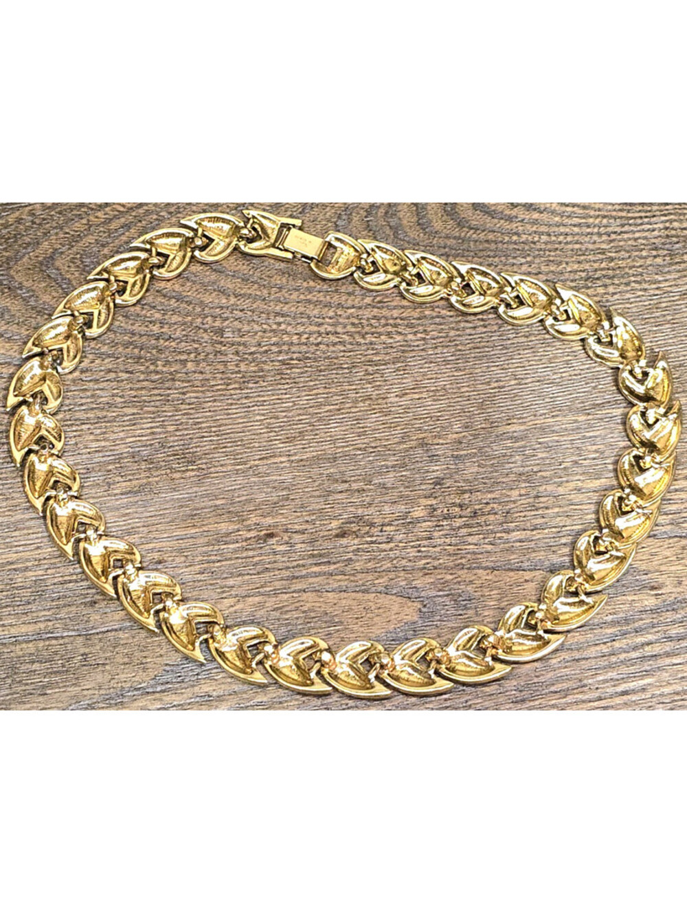 Vintage Luxe Napier Leaf Link Necklace High Polish Gold - Picture 4 of 7